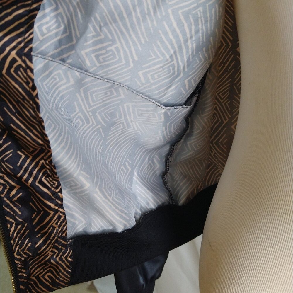 🥰💓 💓🥰 VOLCOM Bomber Jacket - Picture 10 of 16